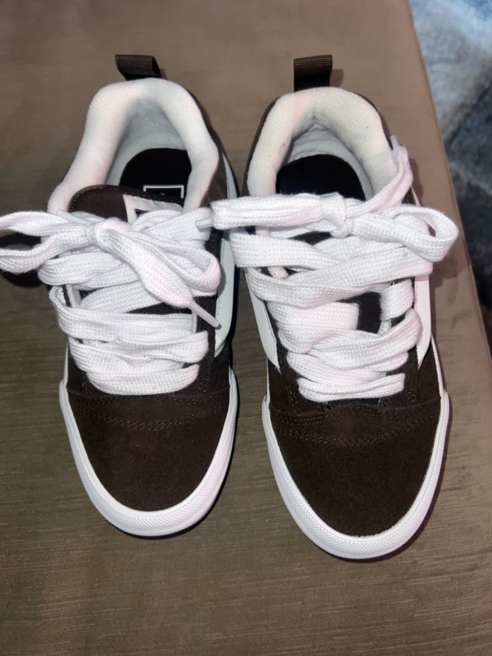 Vans Men’s Knu Skool Size 3.5 Mn 5 Wmns